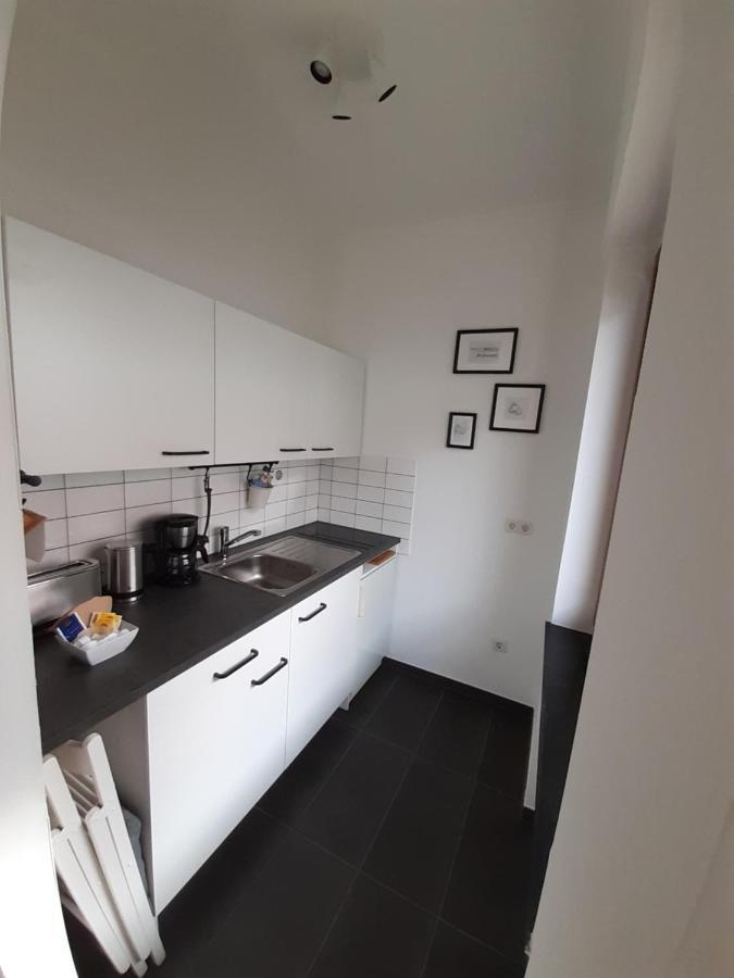 Apartment In Zentraler Lage Kassels Екстериор снимка